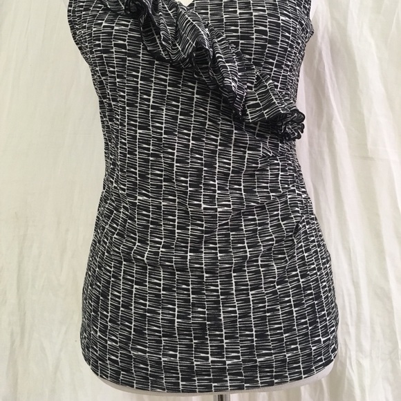 Kenneth Cole V Neck Top Blouse Sleeveless M Nylon - Picture 2 of 8